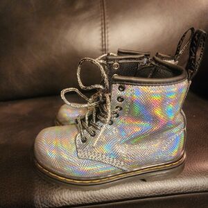 Dr. Martens Kids Holographic Silver Rainbow Lace-Up Boots